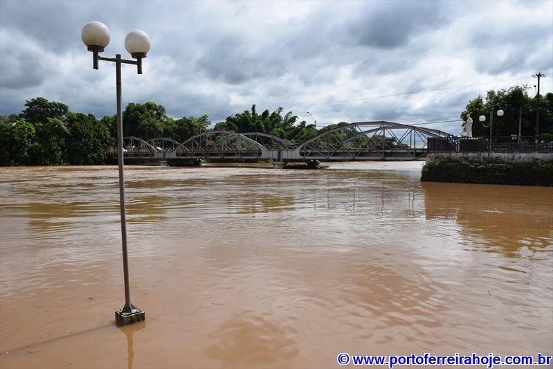 Imagens da enchente do Rio Mogi Guaçu em Porto Ferreira em 19 de