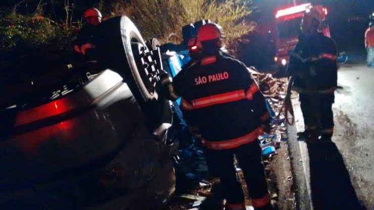 Capotamento Em Tamba Deixa Uma V Tima Fatal Noticias Porto Ferreira Hoje