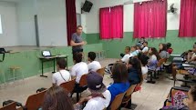 PM realiza palestra sobre os perigos das drogas lícitas e ilícitas para alunos da E.E. Djalma Forjaz