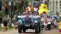 Pirassununga: abertura do Carnaval contou com blocos na Praça Central